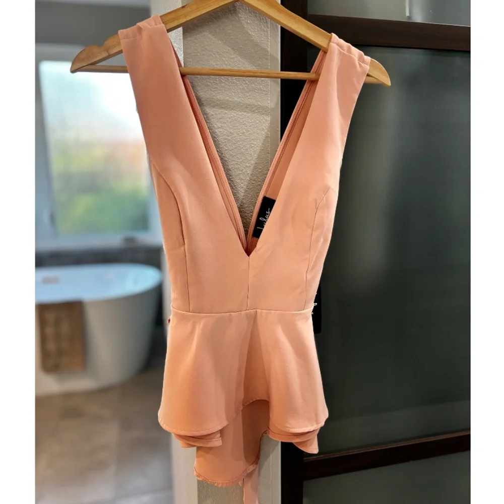 Lulus "Simply Joyous" Peplum Top - Peach Size S - Picture 2 of 9